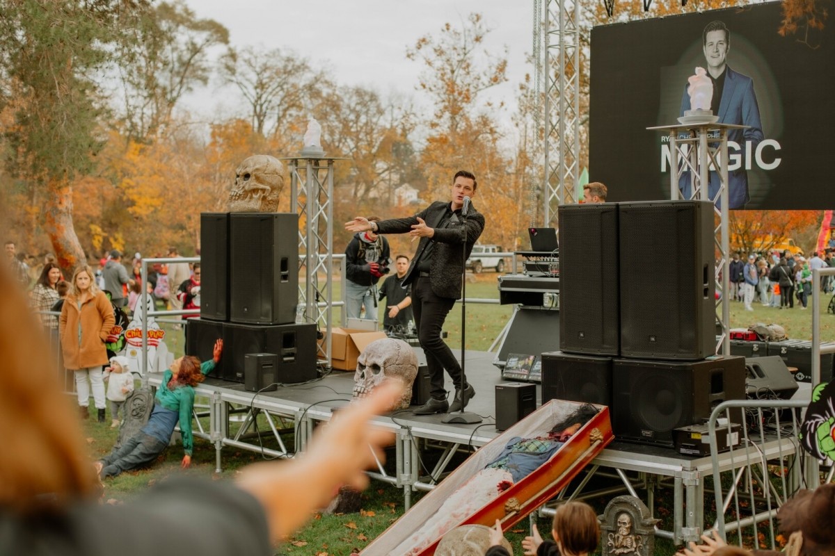 Ryan Christopher — stage show